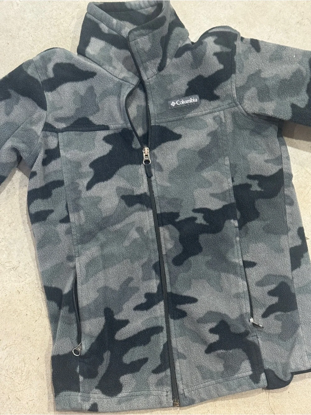 Columbia Gray Camo Fleece Jacket